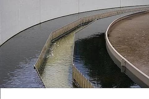 ��Ч�۠����̿�S����������Ҹߵ��l(w��i)���о�Ժ���Uˮ�O(ji��n)�y�����Д�����