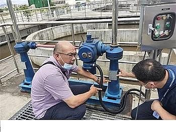 ��Ҏ���Z��ʯ�V�ϏS��ˮ̎������M�Еr...