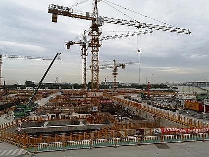 ���x�������������c���a(ch��n)�S�ҁ�������������ˮ�{(di��o)��ء�һ�ڡ����b��190��(g��)��(bi��o)��(zh��n)��Ӿ��ˮ��