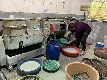 ��Ʒ�|(zh��)���F����ۺ������FSPFS���a(ch��n)�S��˽��͵�ź�ɫ�Uˮ��1�˱��̾У���ˮ̎���O(sh��)ʩ�l(f��)������ԓ���̎��?