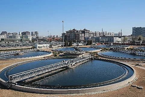 �ϵ��iɰ�V�ϏS����һ���f������ˮ̎��S����Ͷ�\!�P�c����10�����f������ˮ̎��S