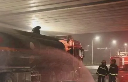 �ϵ���ĭ�V��V�����a(ch��n)�S��30�����W(xu��)Ʒй©!500��ˮϡጾo�����U(xi��n)!