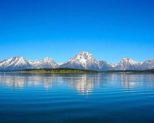 ������ʯ�V�����a�S�ҡ���ȡ���ˮ̎����Ό��F�Gɫ��̼�lչ?