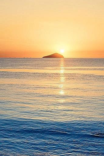 2022年液面覆蓋球廠家這個(gè)“垃圾大國(guó)”,真是讓我開(kāi)眼了!